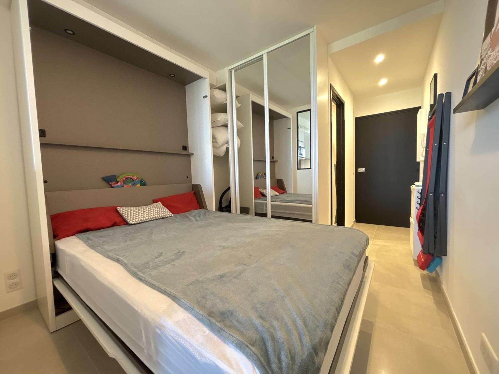 Studio En Bord De Mer A Royan, Parking, Tv, Tout Equipe - Fr-1-494-67 מראה חיצוני תמונה