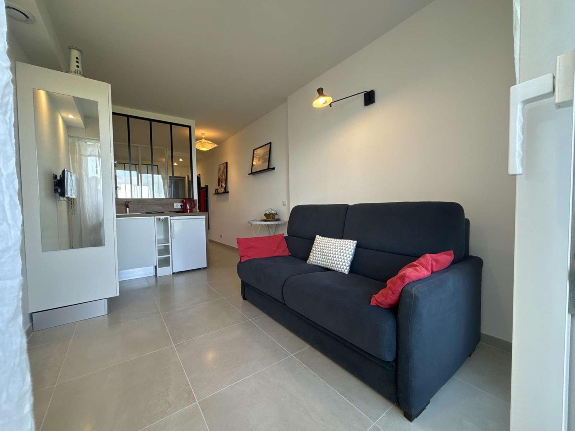 Studio En Bord De Mer A Royan, Parking, Tv, Tout Equipe - Fr-1-494-67 מראה חיצוני תמונה